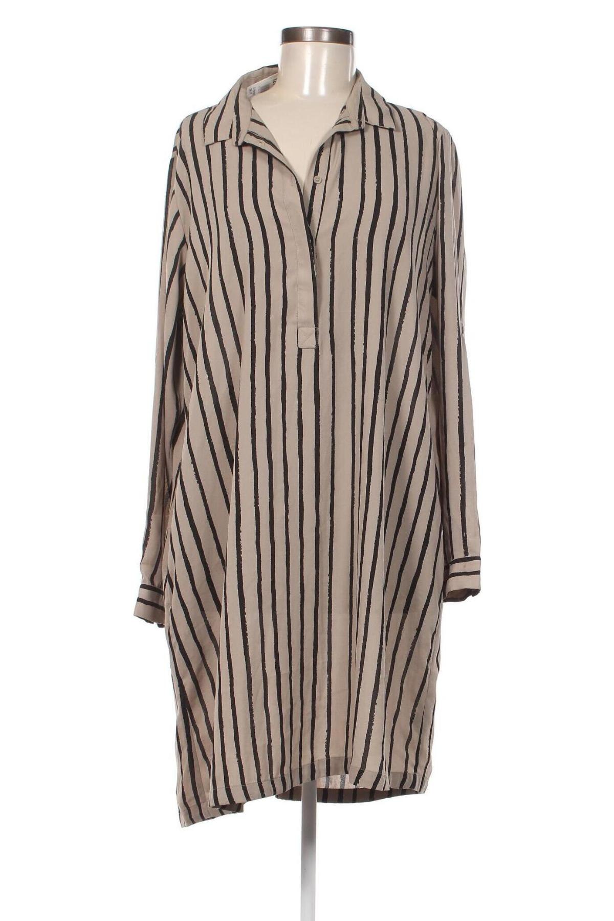 Kleid Monki, Größe M, Farbe Grau, Preis 6,20 €