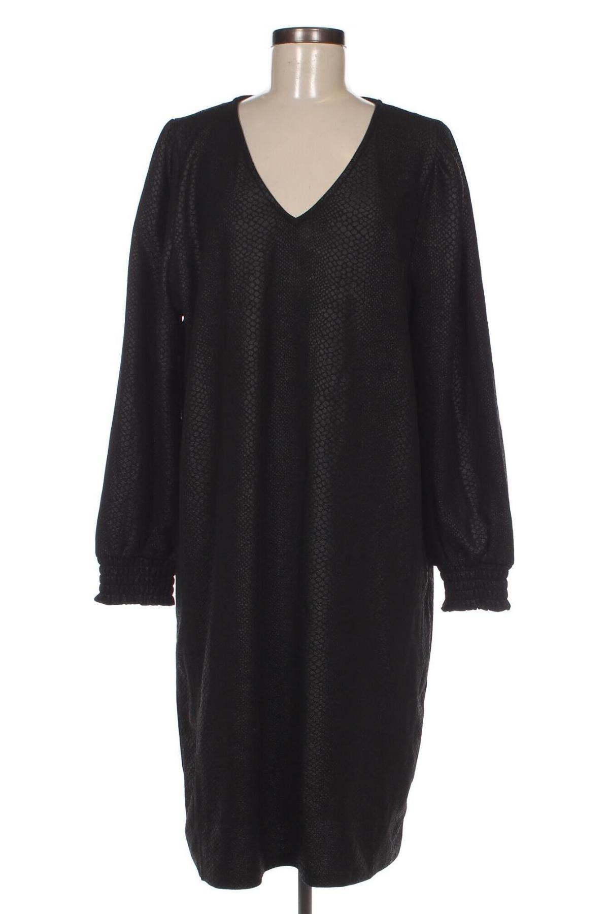 Kleid ONLY Carmakoma, Größe XL, Farbe Schwarz, Preis € 30,06
