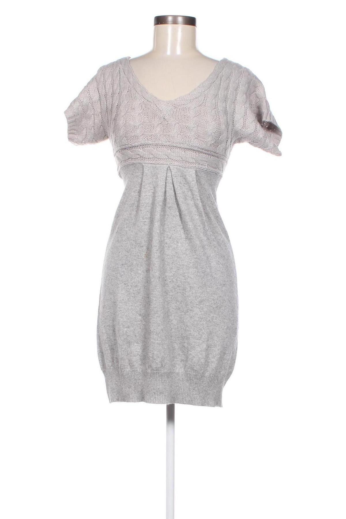 Kleid Pull&Bear, Größe S, Farbe Grau, Preis € 9,00