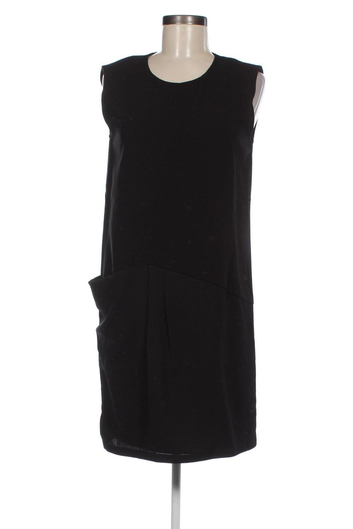 Kleid Selected Femme, Größe M, Farbe Schwarz, Preis 31,88 €