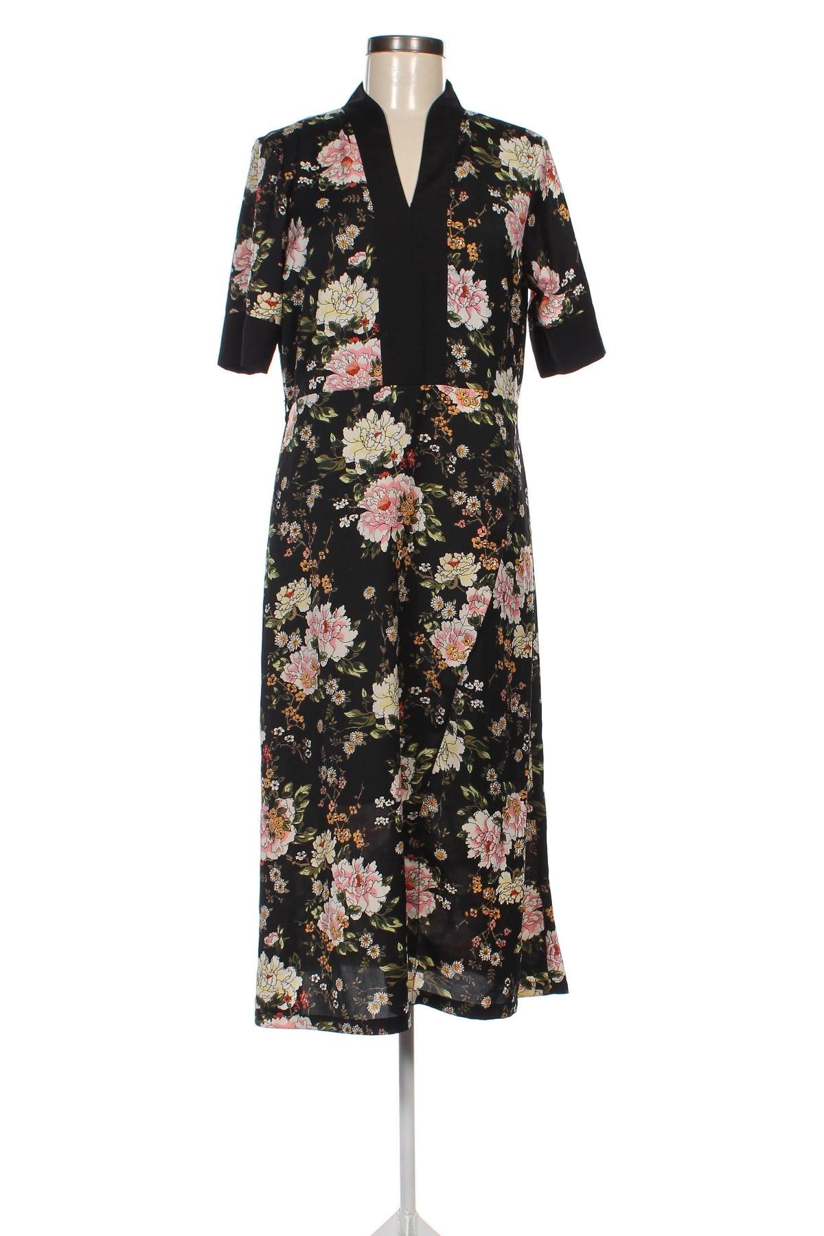 Kleid Vero Moda, Größe M, Farbe Mehrfarbig, Preis 20,77 €