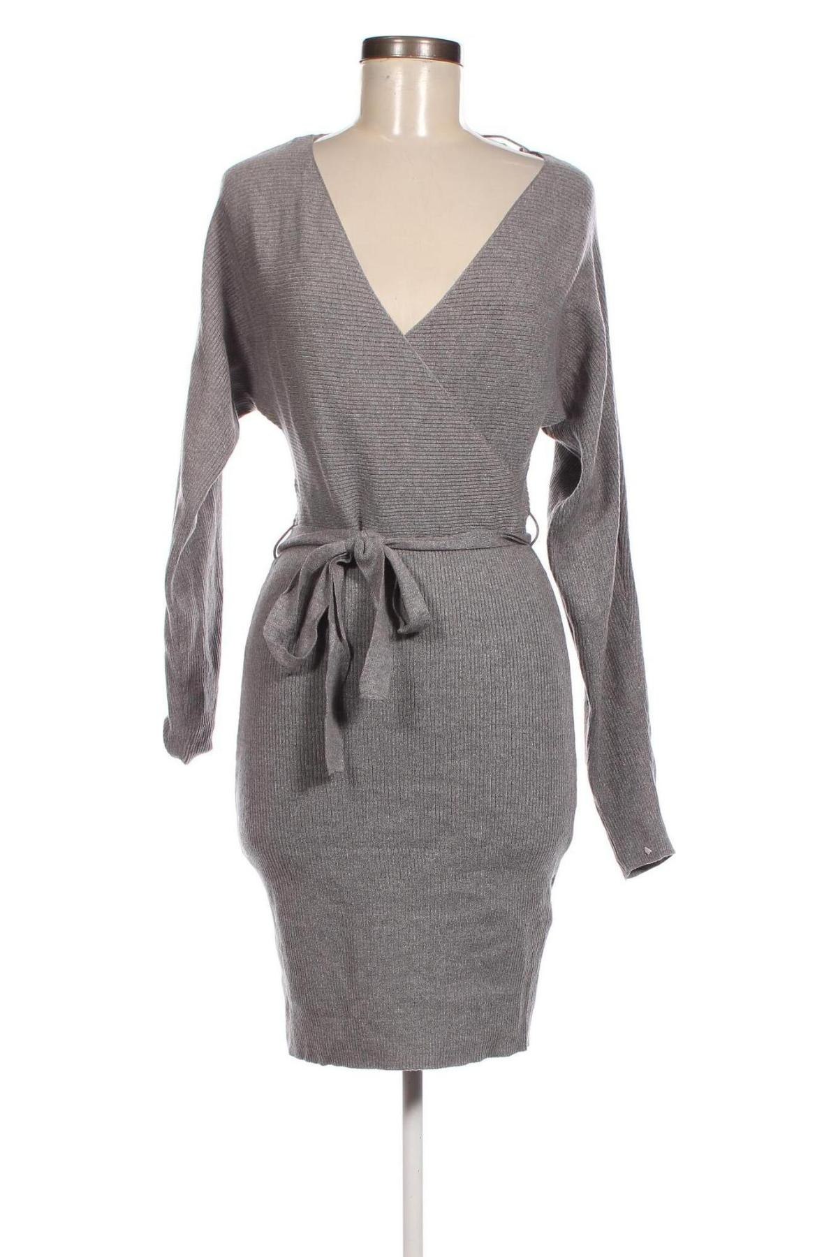 Kleid Vero Moda, Größe S, Farbe Grau, Preis € 19,41