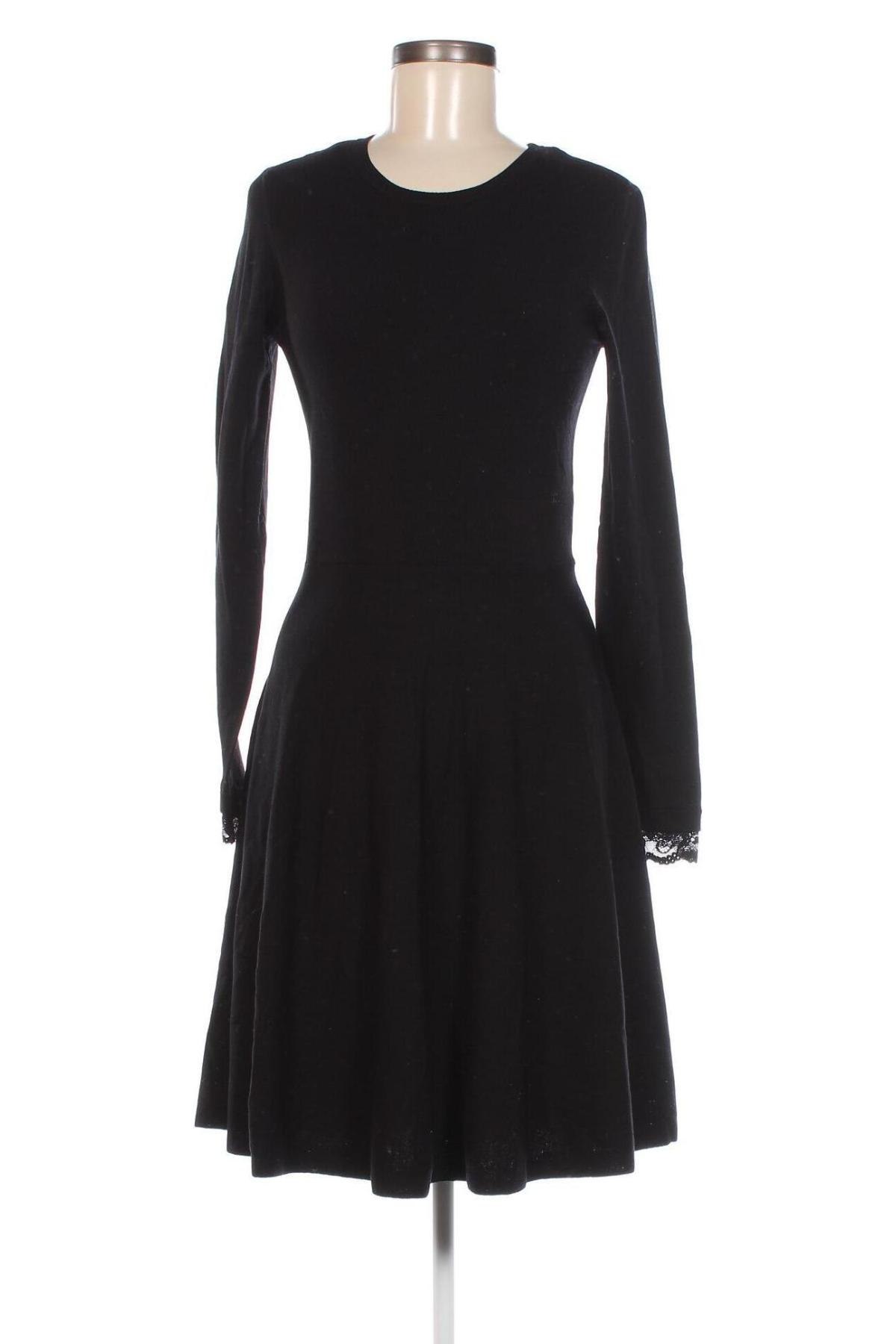 Kleid Y.A.S, Größe M, Farbe Schwarz, Preis € 43,38