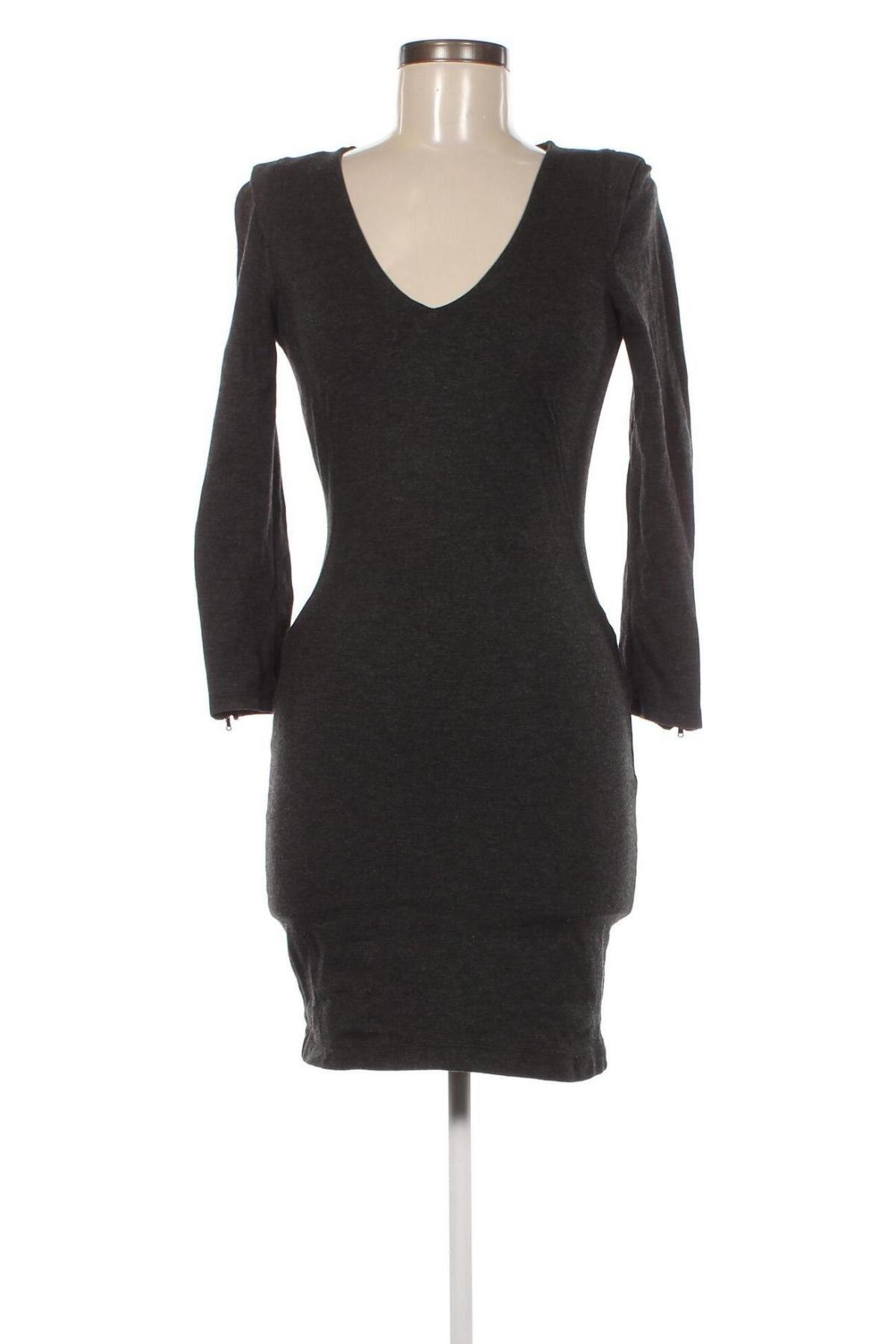 Kleid Zara, Größe M, Farbe Grau, Preis € 5,26
