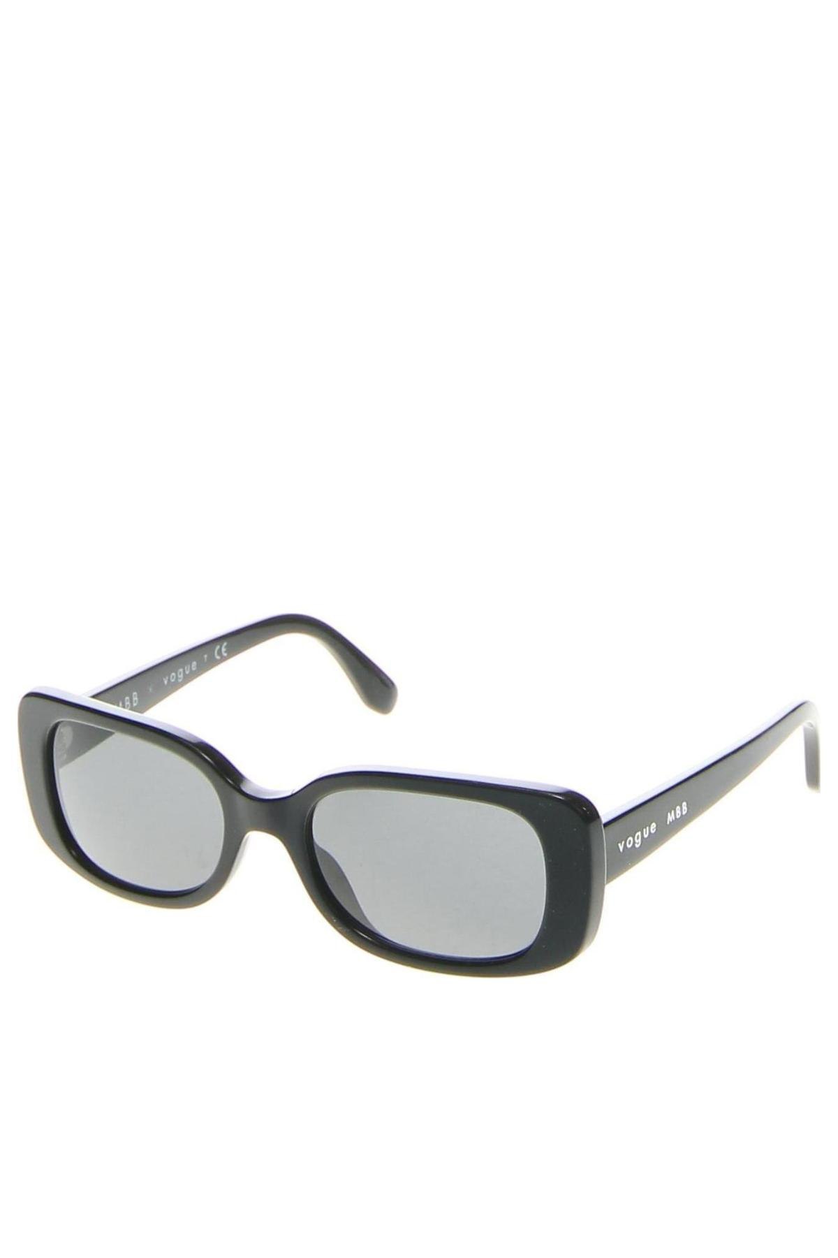 Слънчеви очила Vogue Eyewear, Цвят Черен, Цена 117,80 лв.