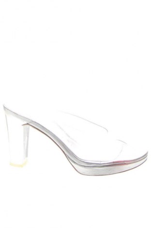 Γυναικείες παντόφλες Stuart Weitzman, Μέγεθος 38, Χρώμα Γκρί, Τιμή 117,20 €