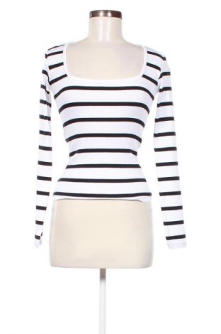 Damen Shirt About You, Größe M, Farbe Mehrfarbig, Preis € 32,99