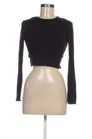 Dámská halenka Bershka, Velikost M, Barva Modrá, Cena  129,00 Kč
