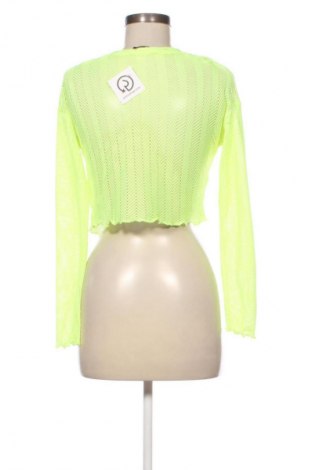 Damen Shirt Bershka, Größe M, Farbe Grün, Preis € 13,99