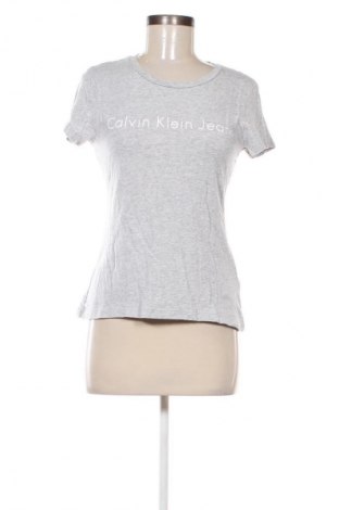Damen Shirt Calvin Klein Jeans, Größe S, Farbe Grau, Preis 33,99 €