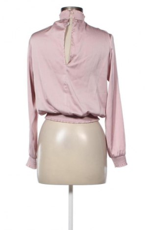 Damen Shirt Gina Tricot, Größe S, Farbe Aschrosa, Preis € 10,23