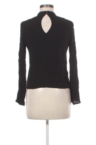 Bluzka damska H&M Divided, Rozmiar M, Kolor Czarny, Cena 25,99 zł