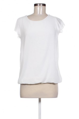Damen Shirt Haily`s, Größe M, Farbe Weiß, Preis 14,00 €
