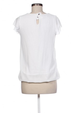 Damen Shirt Haily`s, Größe M, Farbe Weiß, Preis 14,00 €