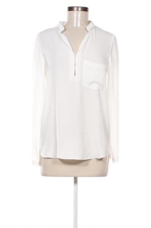 Damen Shirt Janina, Größe S, Farbe Weiß, Preis 13,99 €