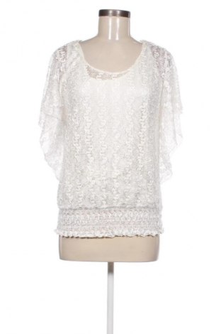 Női blúz Lavish, Méret XL, Szín Fehér, Ár 5 400 Ft