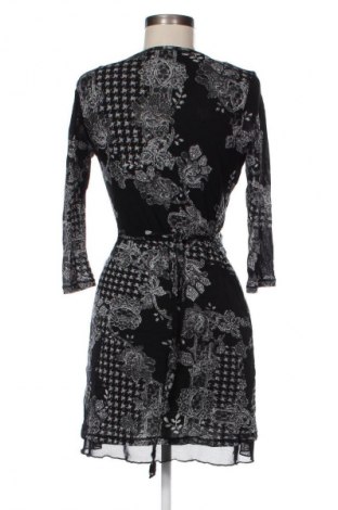 Damen Shirt Passport., Größe M, Farbe Mehrfarbig, Preis 13,99 €