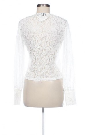Damen Shirt Pieces, Größe S, Farbe Weiß, Preis 10,46 €