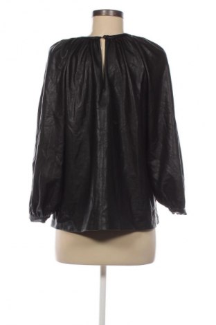 Damen Shirt Pull&Bear, Größe M, Farbe Schwarz, Preis € 9,72