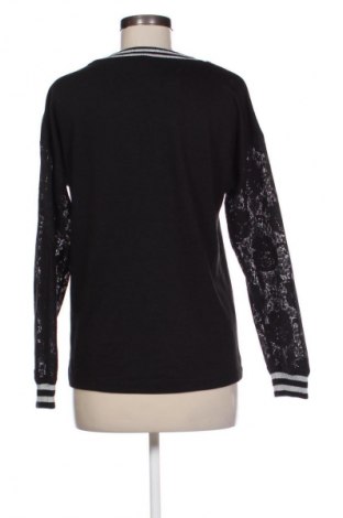 Bluză de femei Q/S by S.Oliver, Mărime S, Culoare Negru, Preț 90,23 Lei