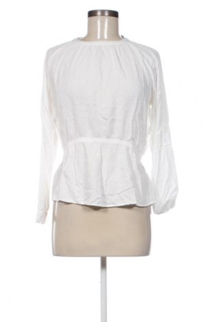 Damen Shirt Sinsay, Größe M, Farbe Weiß, Preis 10,00 €