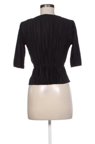 Dámská halenka Stradivarius, Velikost M, Barva Černá, Cena  247,00 Kč