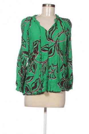 Damen Shirt Sussan, Größe S, Farbe Grün, Preis 23,99 €