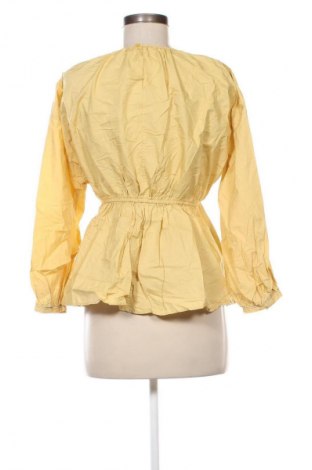 Damen Shirt Uniqlo, Größe M, Farbe Gelb, Preis € 23,99
