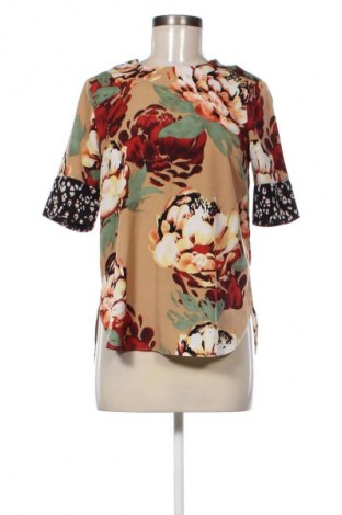 Damen Shirt Y.A.S, Größe S, Farbe Mehrfarbig, Preis 20,97 €