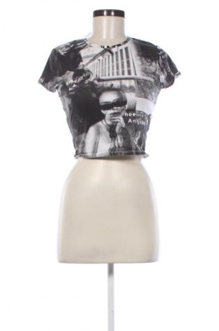 Damen T-Shirt Cropp, Größe M, Farbe Mehrfarbig, Preis 9,21 €