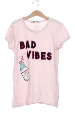Damski T-shirt Fb Sister, Rozmiar XS, Kolor Różowy, Cena 39,08 zł
