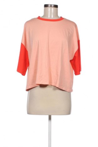 Γυναικείο t-shirt NA-KD, Μέγεθος S, Χρώμα Ρόζ , Τιμή 9,21 €