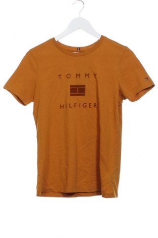 Γυναικείο t-shirt Tommy Hilfiger, Μέγεθος XS, Χρώμα Καφέ, Τιμή 39,02 €