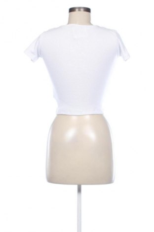Damen T-Shirt Trendyol, Größe S, Farbe Weiß, Preis 9,00 €