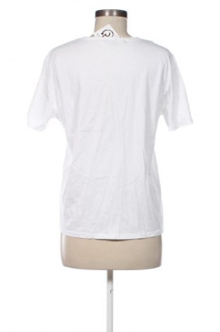 Γυναικείο t-shirt Zara, Μέγεθος L, Χρώμα Λευκό, Τιμή 6,00 €