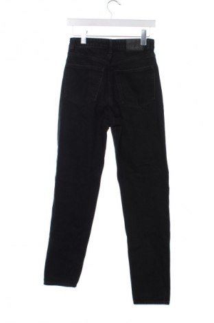 Dámské džíny  Bershka, Velikost XS, Barva Černá, Cena  209,00 Kč