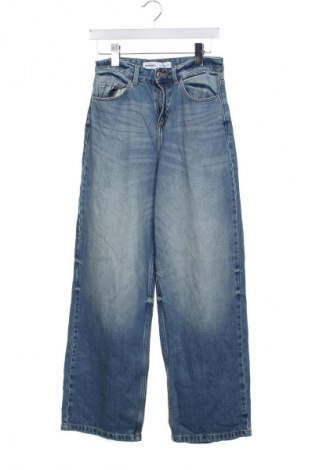 Dámske džínsy  Bershka, Veľkosť XXS, Farba Modrá, Cena  15,13 €