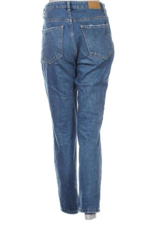 Γυναικείο Τζίν Bershka, Μέγεθος S, Χρώμα Μπλέ, Τιμή 9,99 €