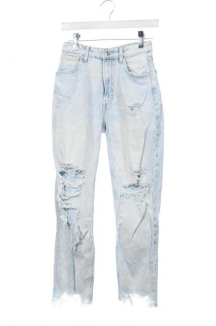 Dámské džíny  Bershka, Velikost XS, Barva Modrá, Cena  371,00 Kč