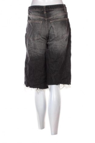 Γυναικείο Τζίν Bershka, Μέγεθος M, Χρώμα Γκρί, Τιμή 18,99 €