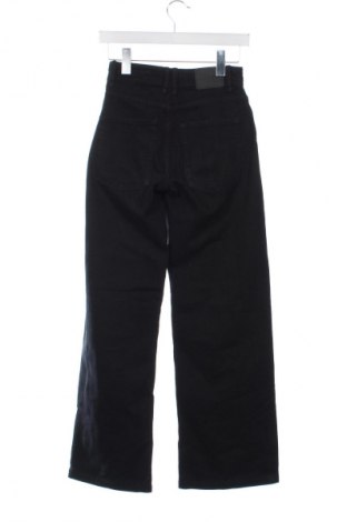 Γυναικείο Τζίν Bershka, Μέγεθος XXS, Χρώμα Μαύρο, Τιμή 14,83 €