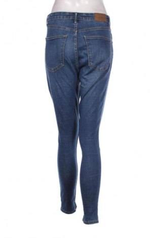 Damen Jeans Bershka, Größe M, Farbe Blau, Preis 14,83 €