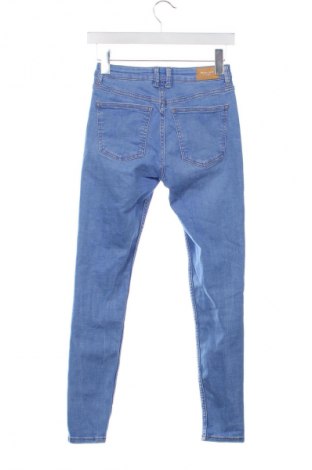 Blugi de femei Bershka, Mărime S, Culoare Albastru, Preț 76,32 Lei