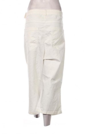 Damen Jeans C&A, Größe 5XL, Farbe Weiß, Preis 31,99 €