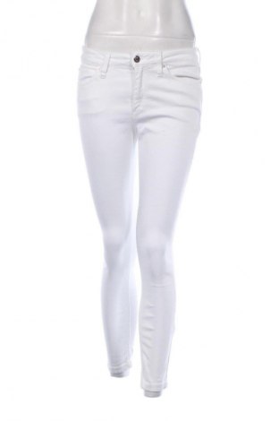 Damen Jeans Calvin Klein Jeans, Größe M, Farbe Weiß, Preis 34,78 €