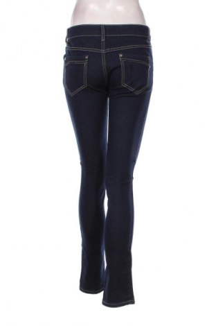 Damskie jeansy Celina, Rozmiar M, Kolor Niebieski, Cena 38,99 zł