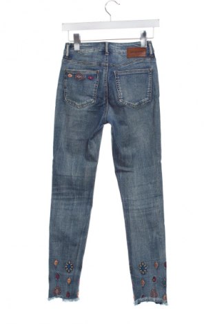 Női farmernadrág Desigual, Méret XS, Szín Kék, Ár 14 892 Ft