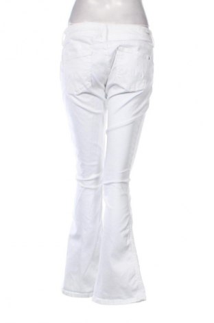 Dámske džínsy  Pepe Jeans, Veľkosť L, Farba Biela, Cena  38,36 €