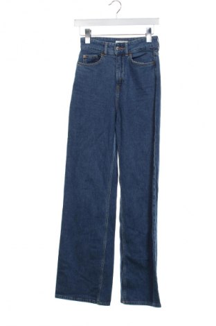 Blugi de femei H&M, Mărime XS, Culoare Albastru, Preț 79,00 Lei