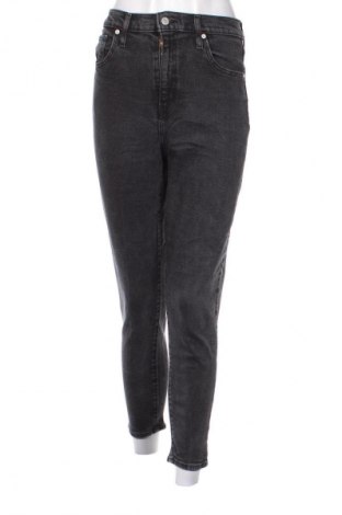 Damskie jeansy Levi's, Rozmiar S, Kolor Szary, Cena 128,99 zł